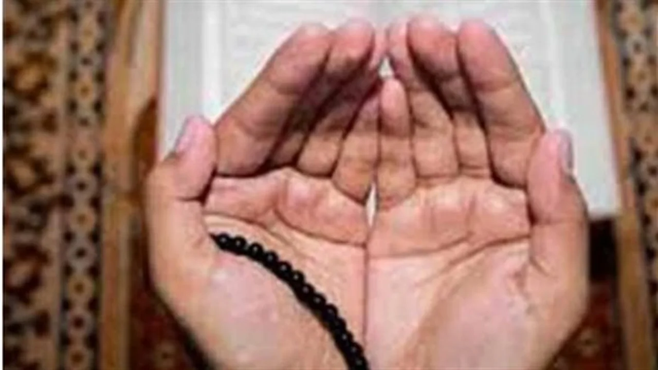 سكينة يومية.. أذكار الصباح تحصن ضد شرور الحياة